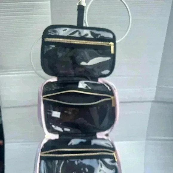 Yumi Kim Cosmetic Bag Train Case - Picture 6 of 7